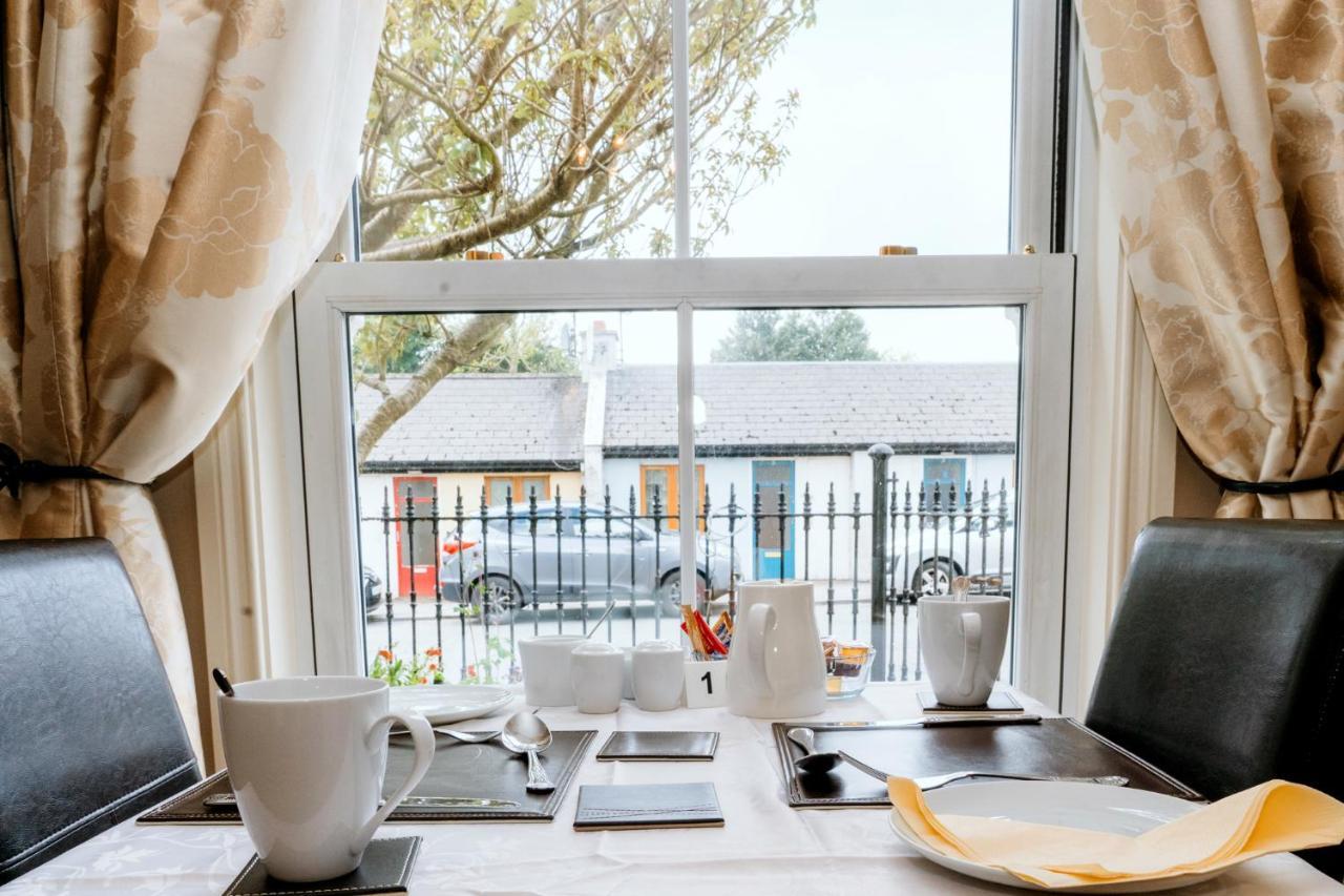 Plougastel House B&B Westport Bagian luar foto